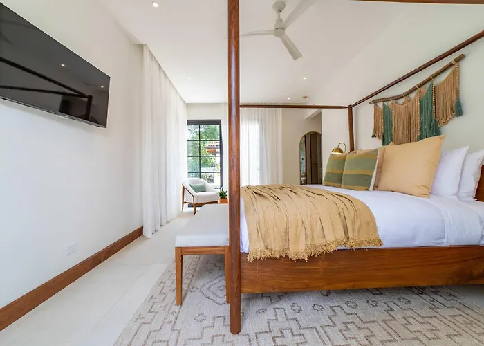Indigo Coastal -- 2 -- 6br Private -- Pool Jungle Blue Zone Living Playa Guiones